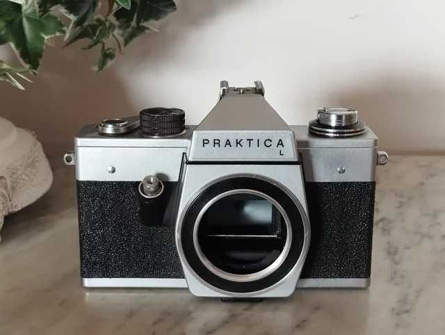 Máquina Fotográfica Praktica L