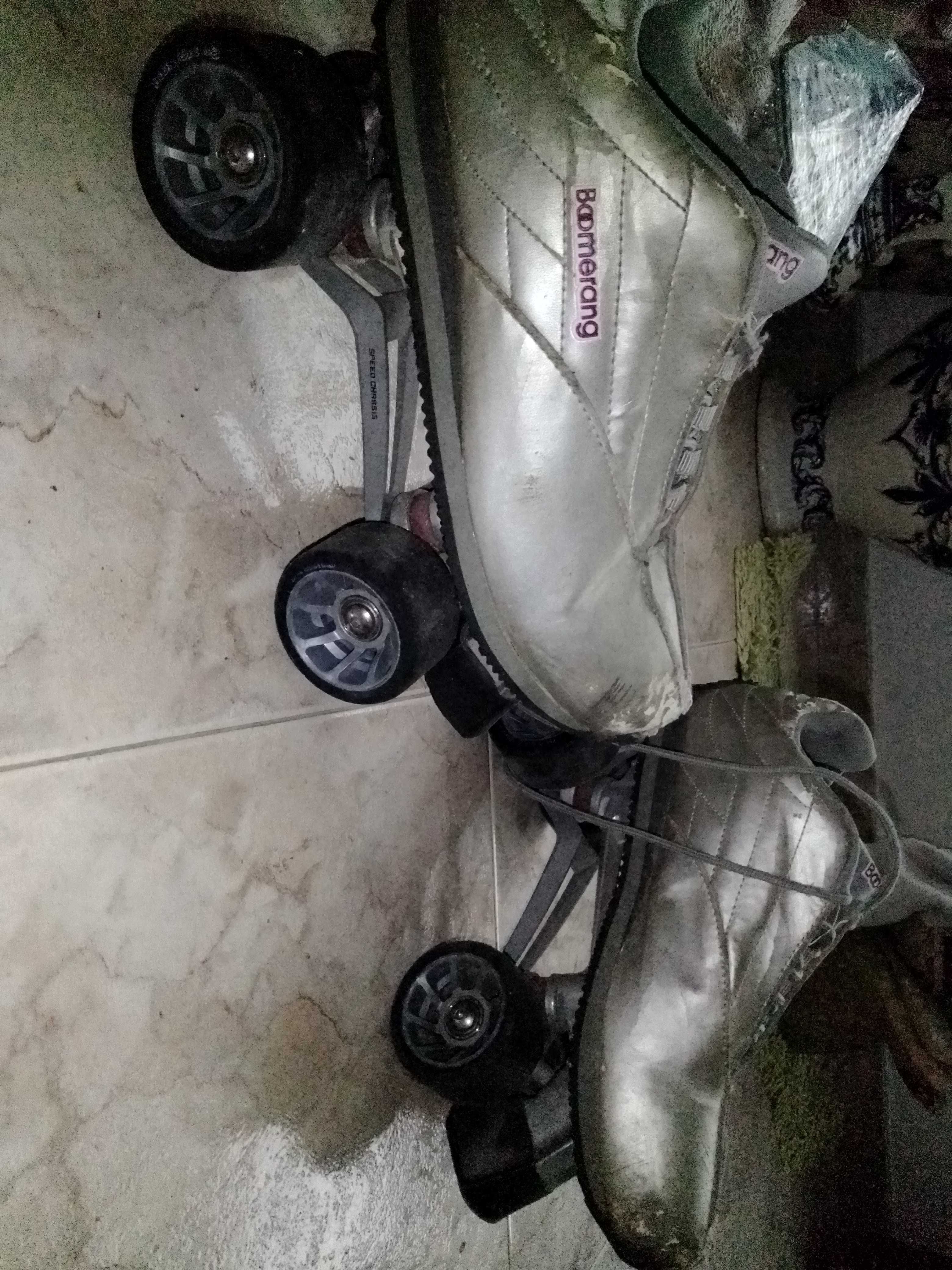 Patins quatro rodas