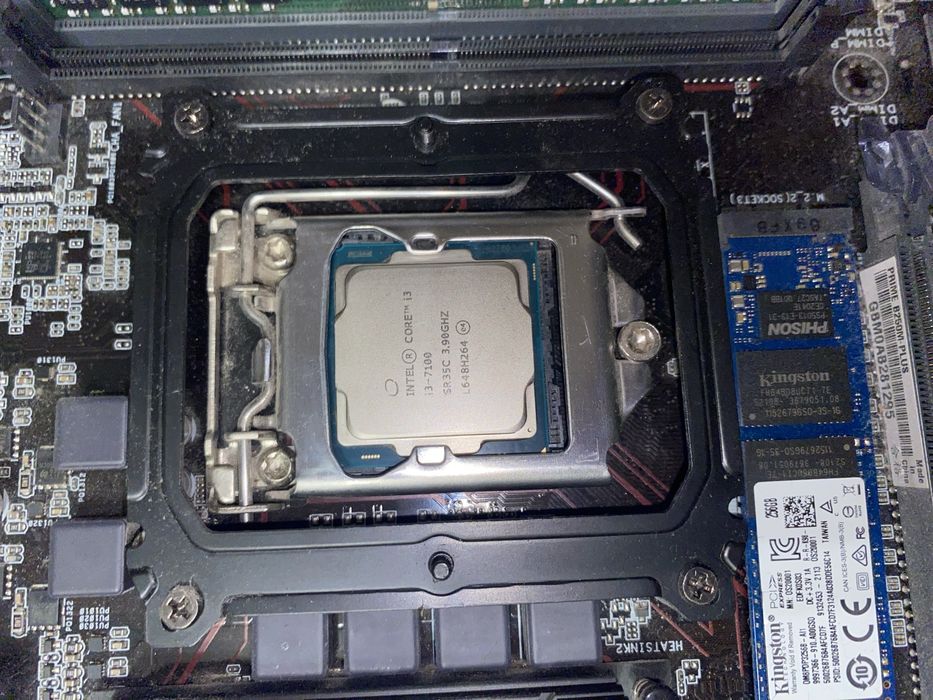 ASUS PRIME B250M-PLUS + i3-7100 + 16Gb DDR4 + SSD 256Gb NV2