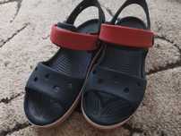 Crocs sandały granatowo czerwone ok. 20 cm