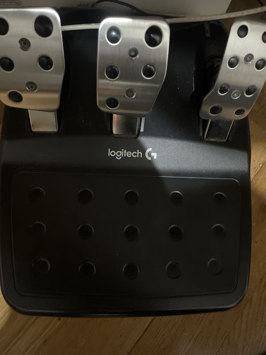 Volante g29 com pedais