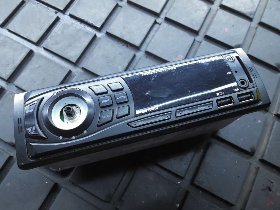 RADIO SAMOCHODWE VORDON AC-1101U Radioodtwarzacz akcesoryjny Vordon AC-1101U 1-DIN