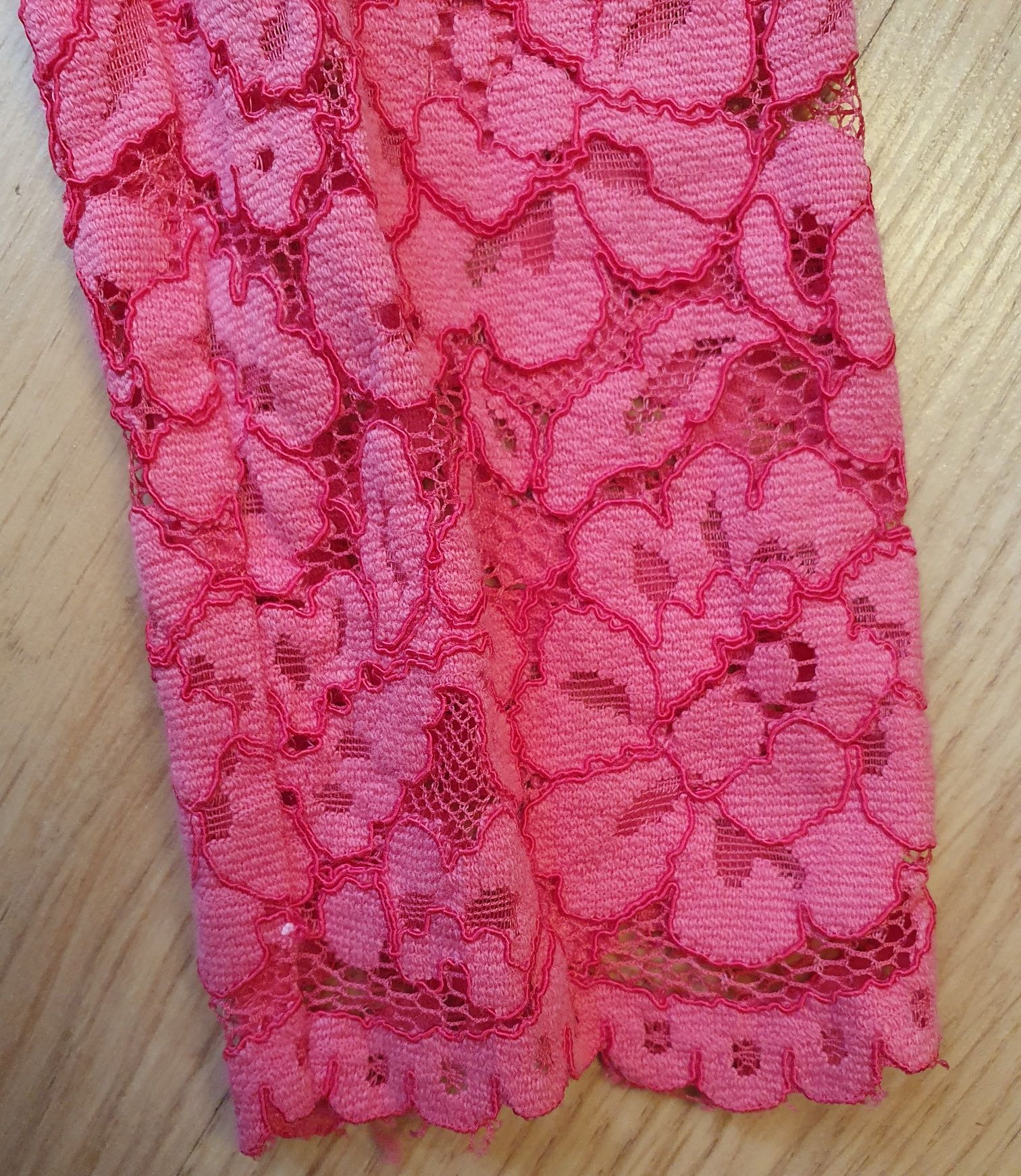 Sukienka koronkowa marki H&M Premium Selection (XS)