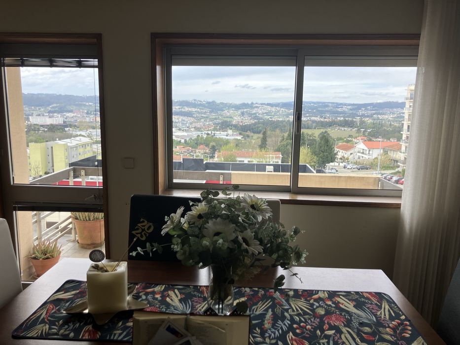 Apartamento p/v centro Penafiel MOBILADO