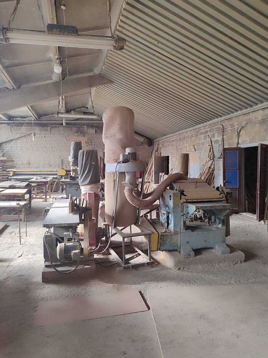 Продам   Комерцiйне виробничо складське примiщення   вул.Дрозда 7