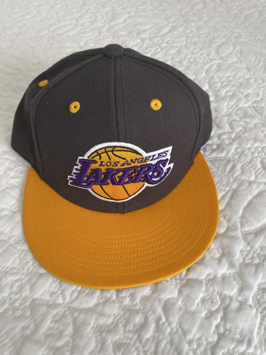 Chapeu original LAKERS ( adidas )