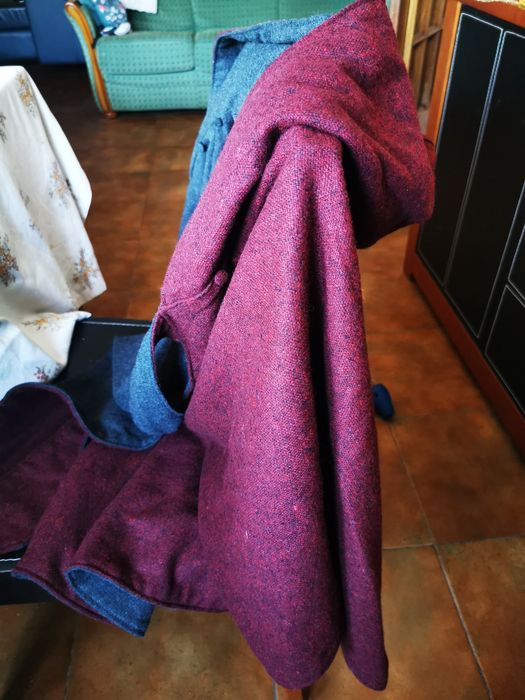 Capa com capu em 2 tons marca mammy susy