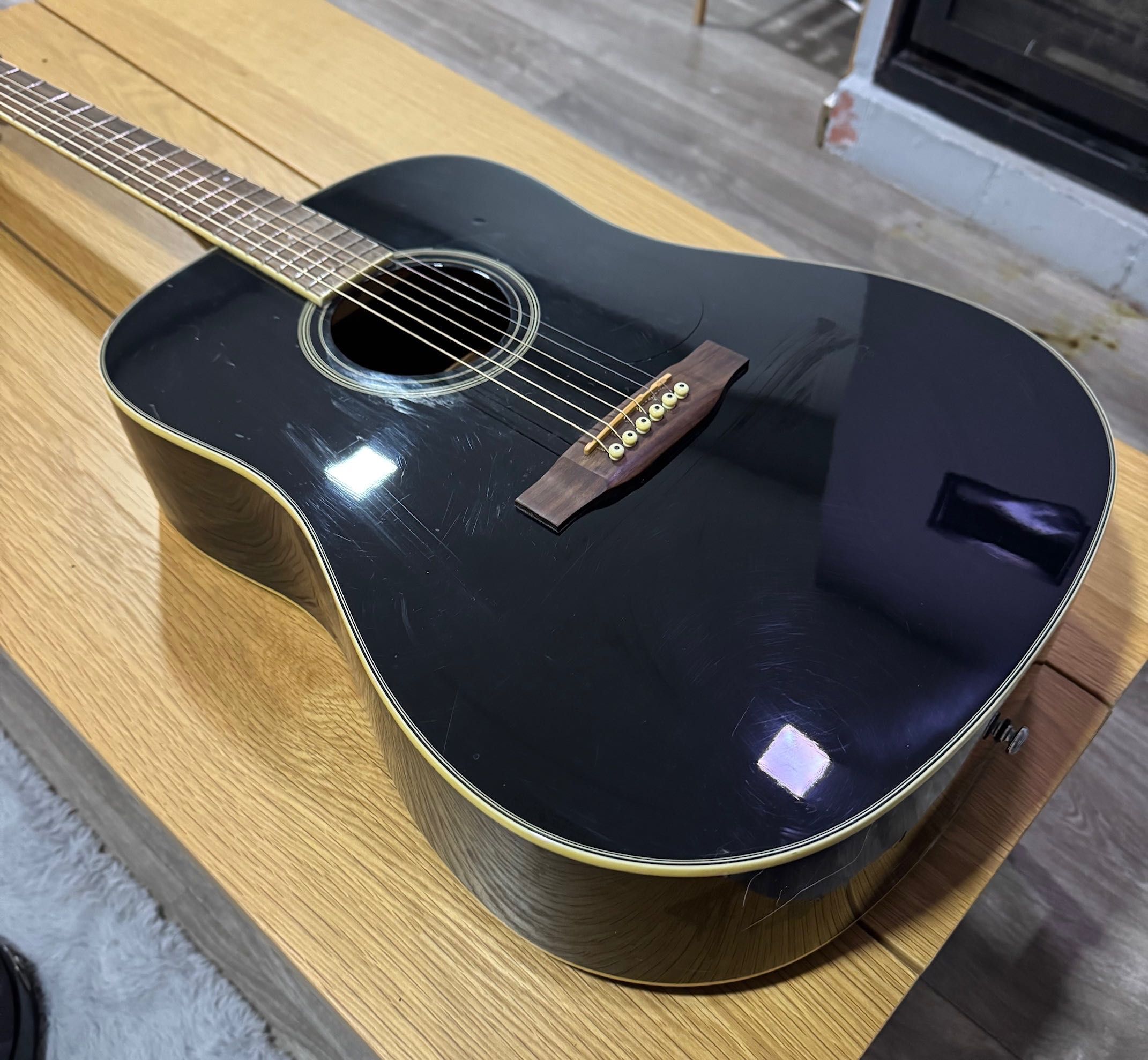 Guitarra Acústica Crafter HD-24-BK - com afinador