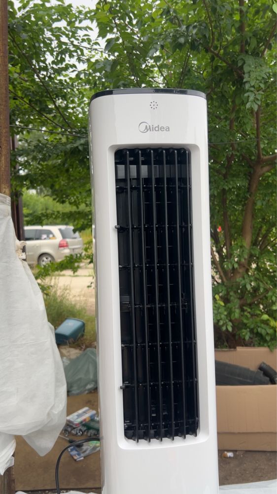 Przenośny klimatyzer Midea