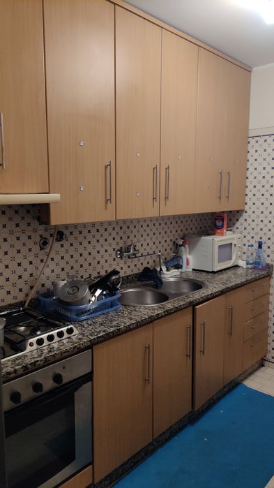 Arrendo quarto a Rapariga