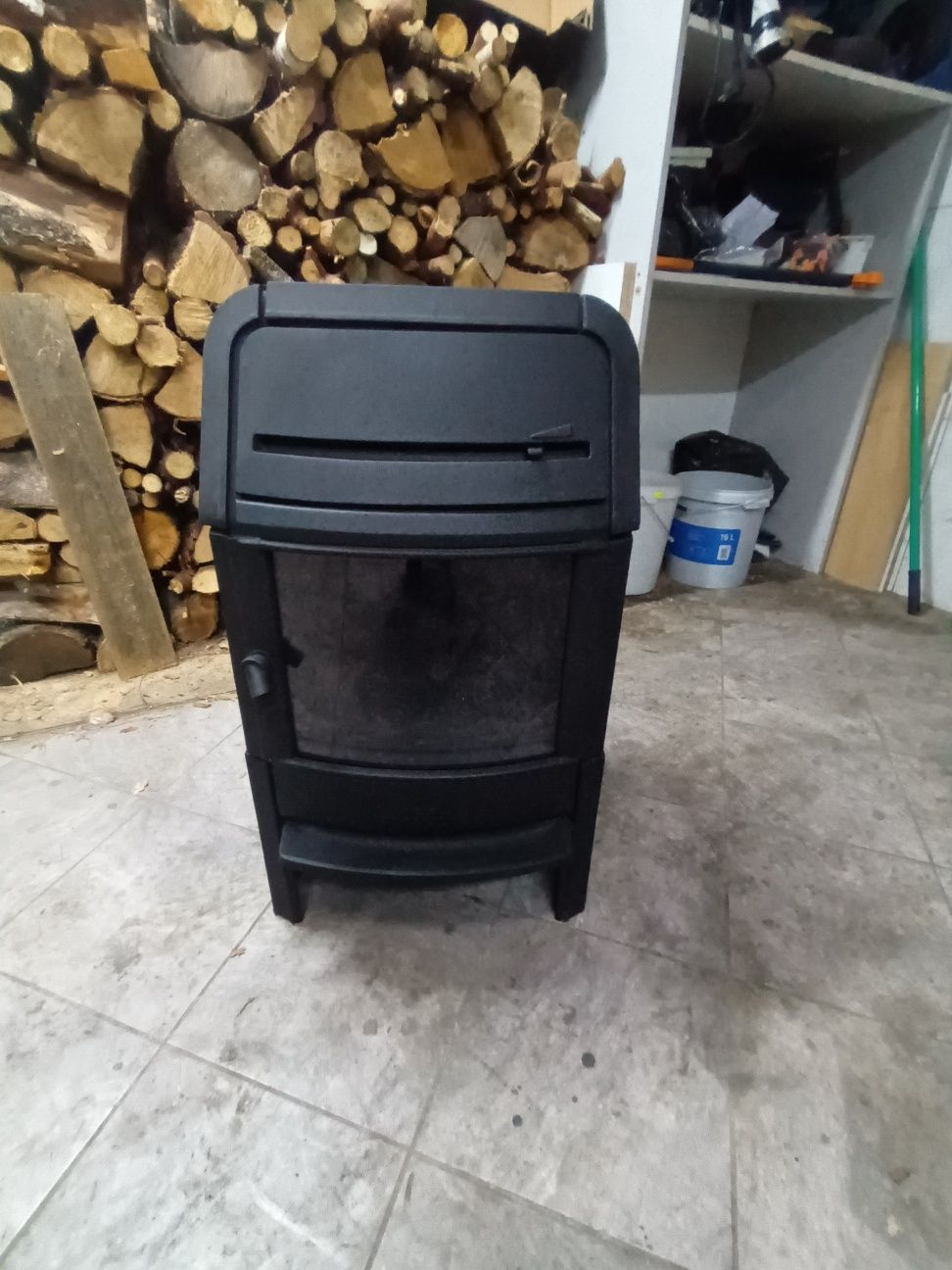 piecyk,kominek żeliwny JOTUL F220+rury