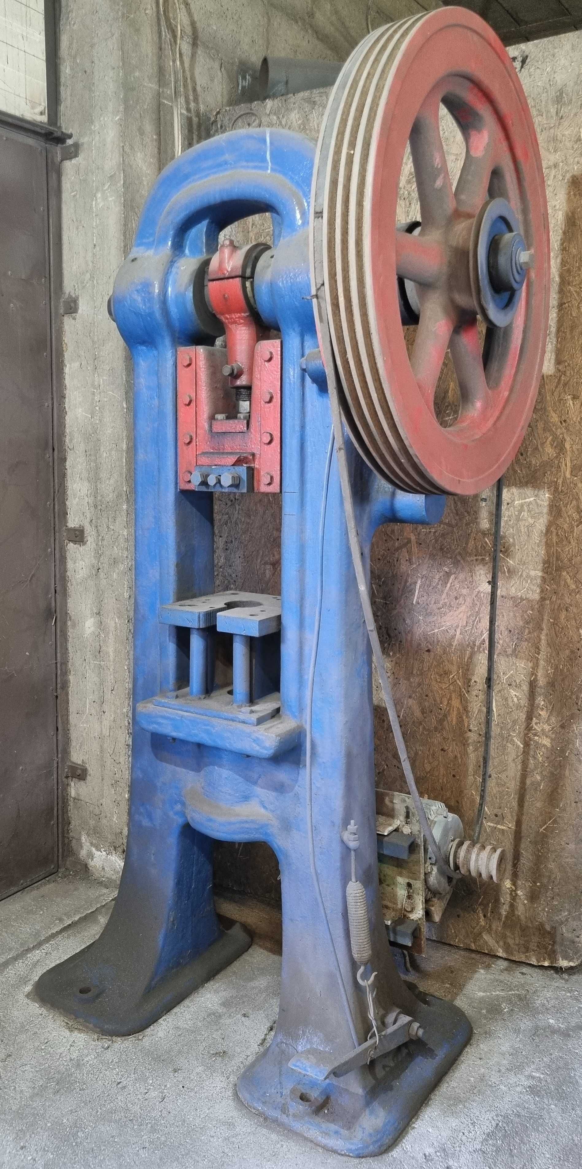Prasa Mimośrodowa   ok 40 T