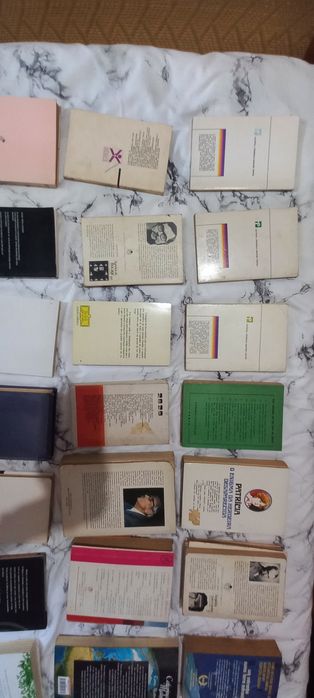 Conjunto Livros Antigos variados