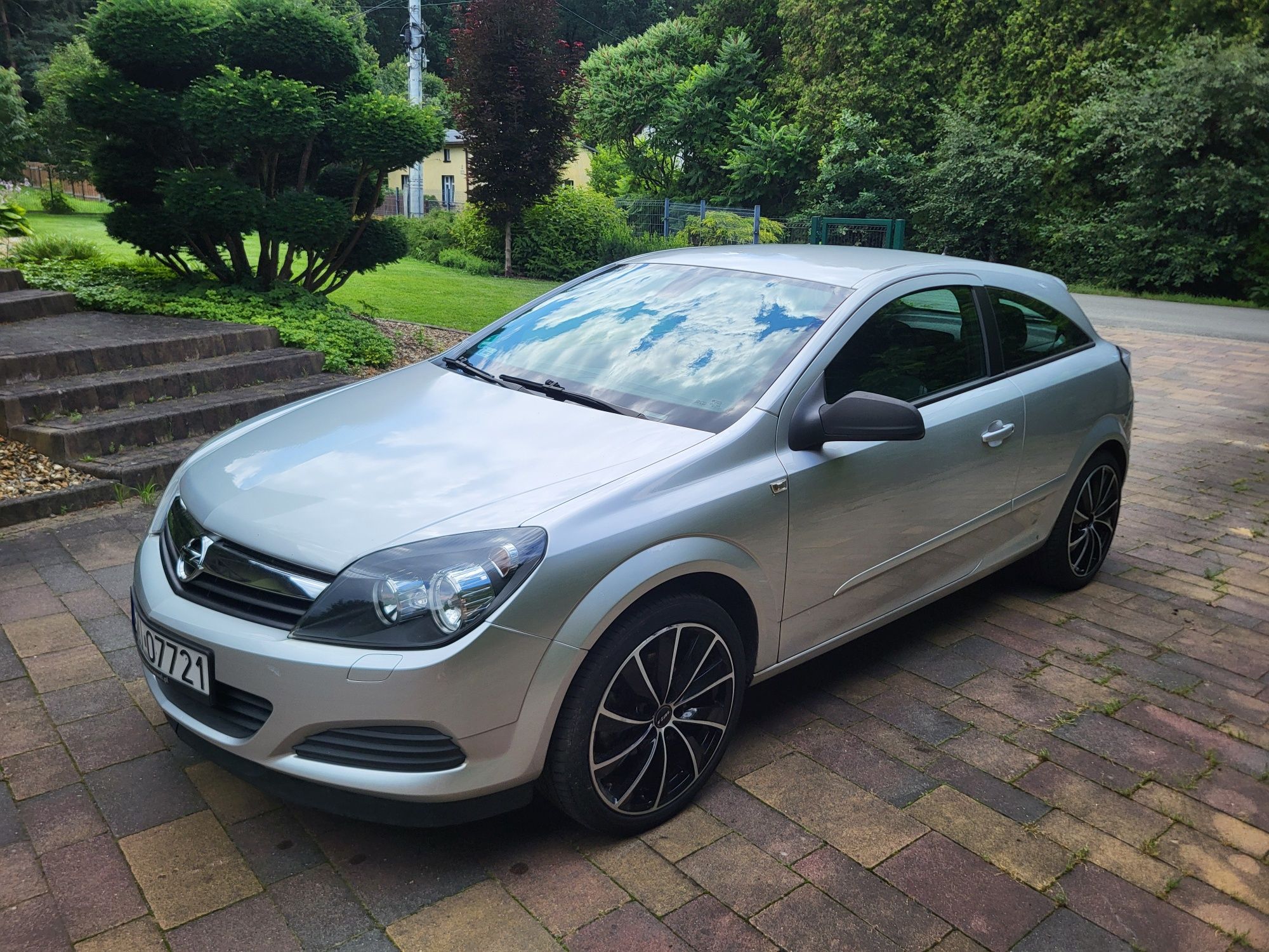 Opel Astra H GTC 1.8 140KM – 2006 – Pierwszy właściciel w Polsce