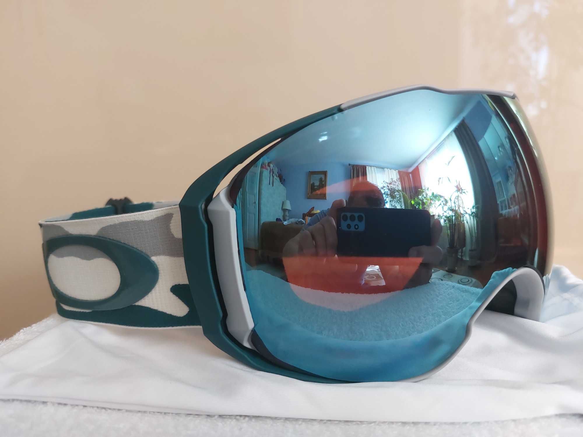 Маска очки лыжная горнолыжная OAKLEY AIRBRAKE XL PRIZM