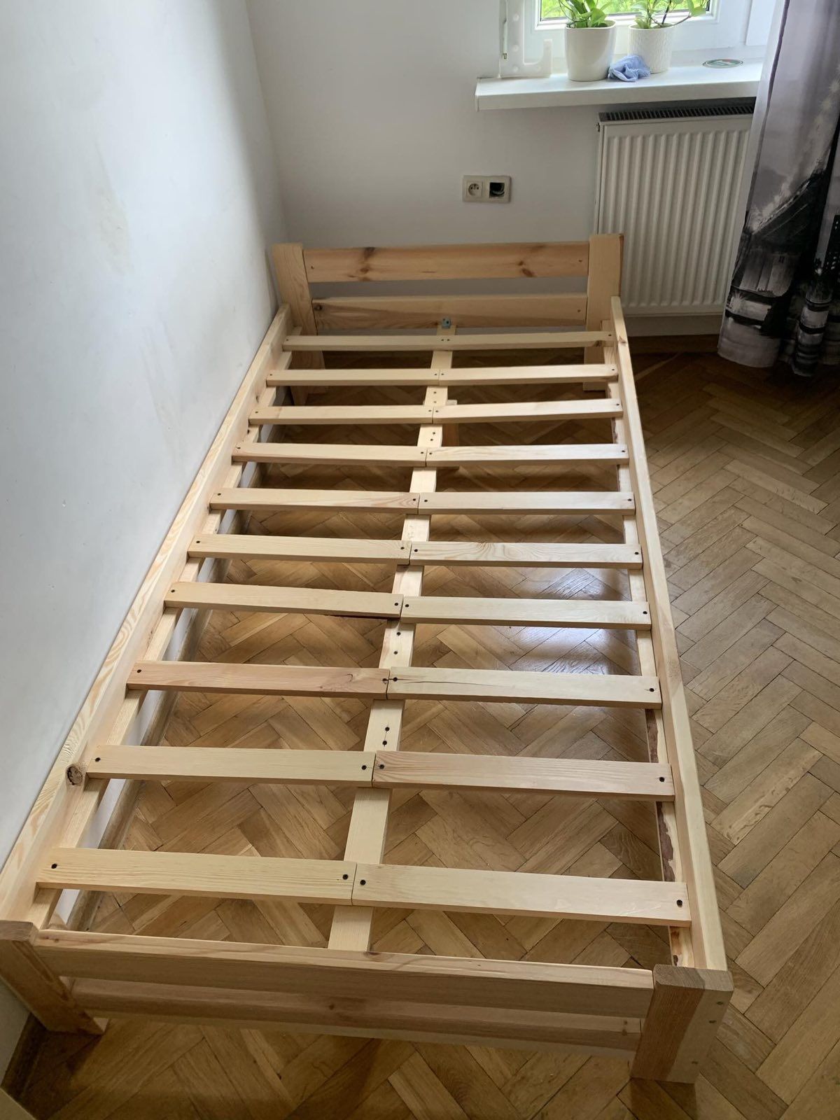 Łóżko drewniane sosnowe 100x200