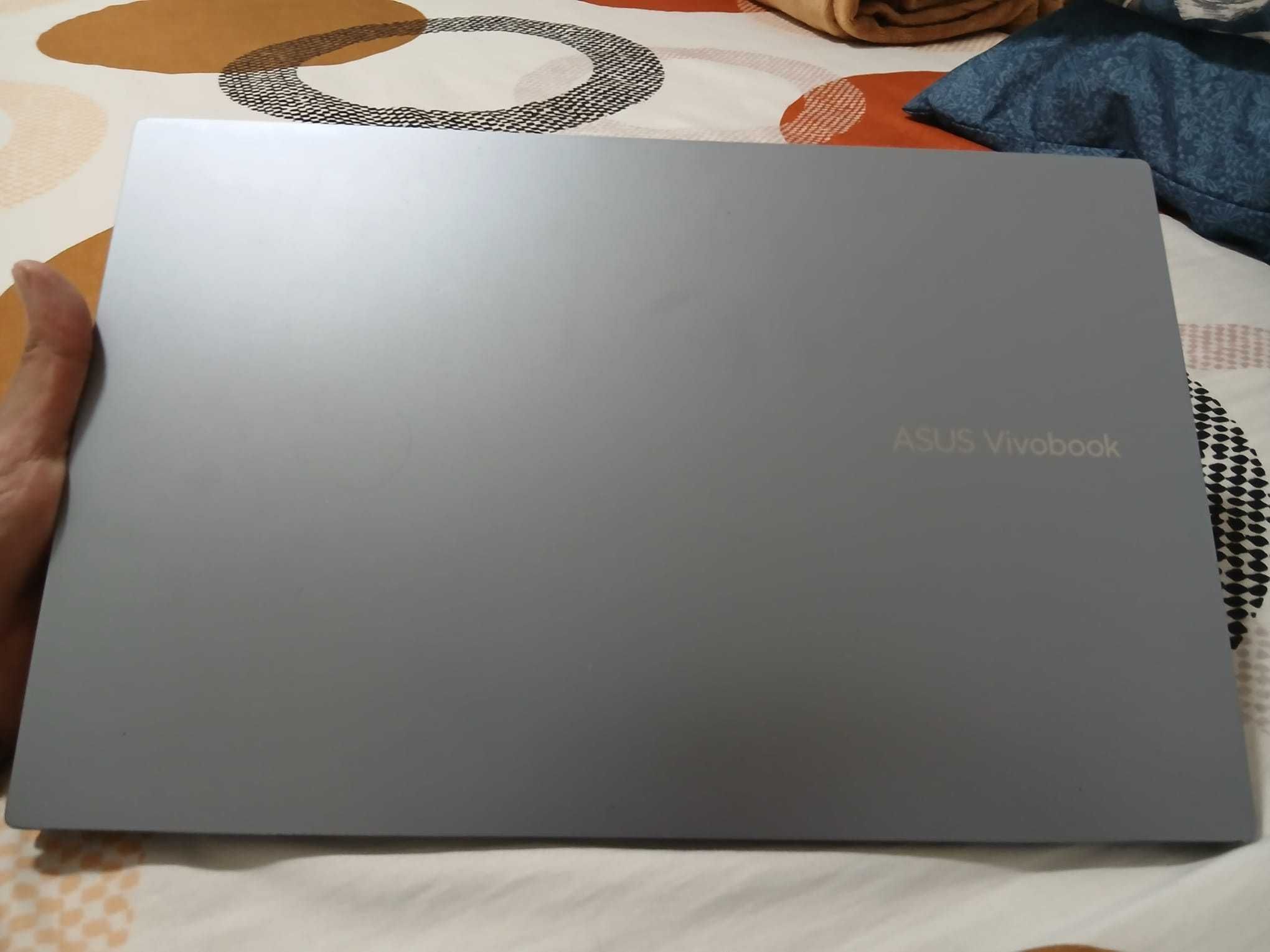 ASUS Vivobook X1502ZA Laptop