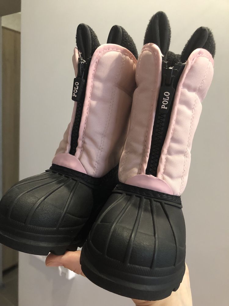 Нові оригіналтні чобітки для дівкинки термо взуття черевички