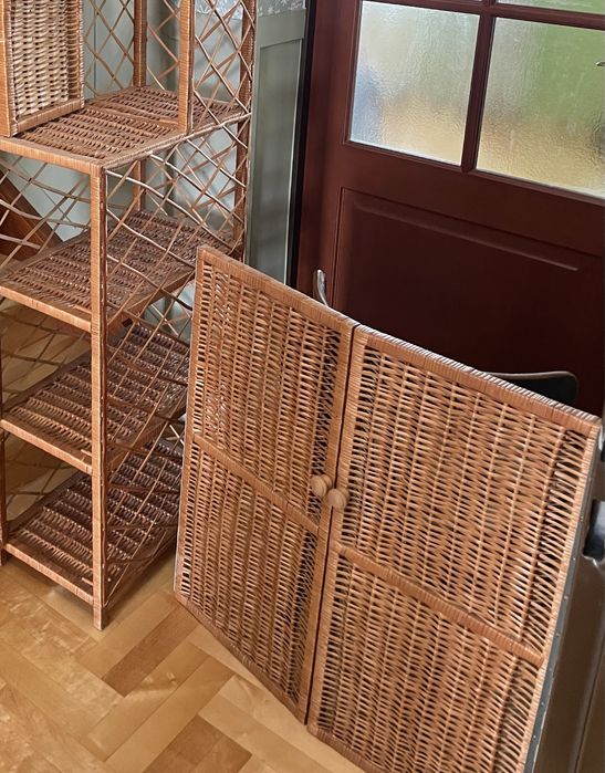 Front fronty z wikliny z zawiasami