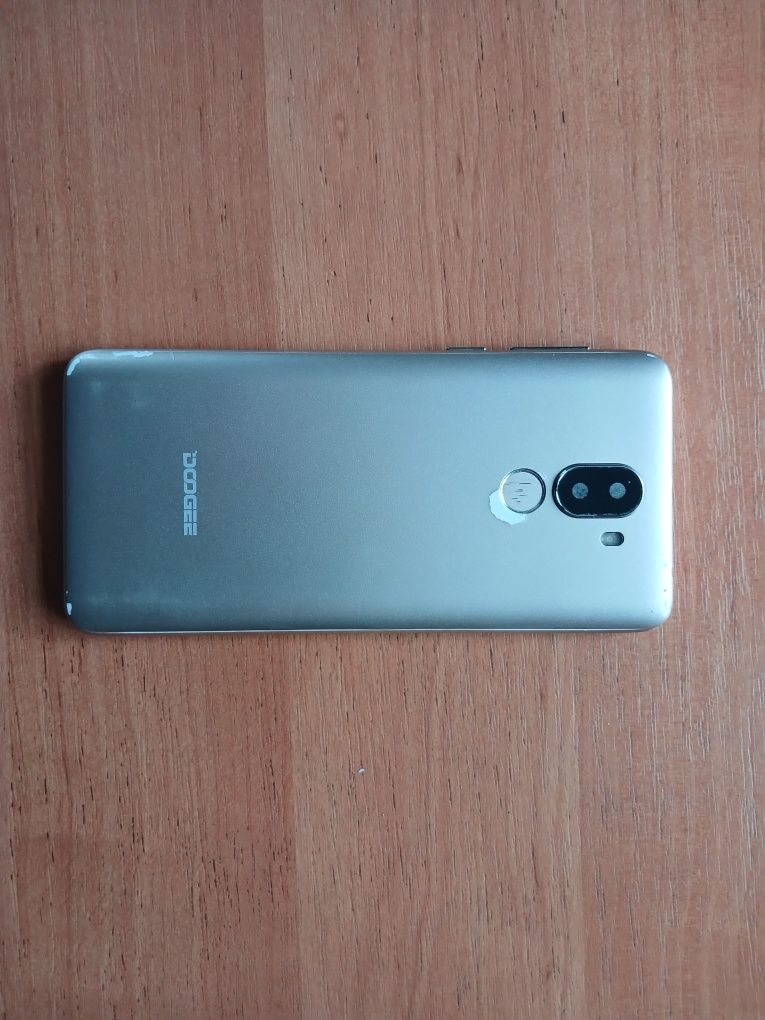 Телефон Doogee X60L