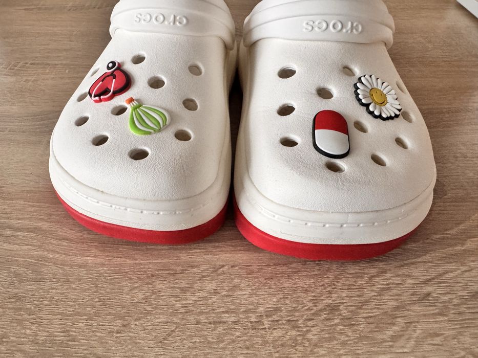 Crocs  ( оригінал )