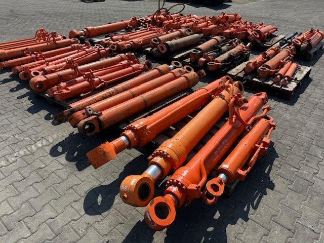 Siłownik hydrauliczny doosan nowy