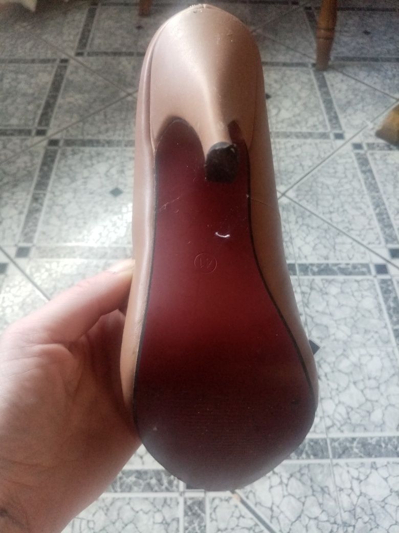 Buty damskie  jak nowe