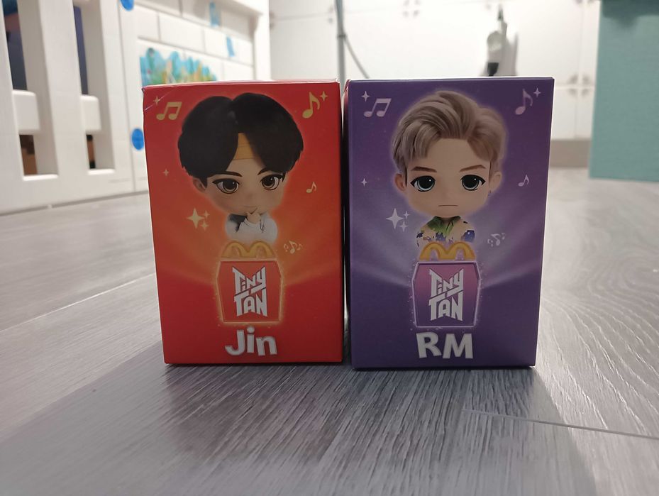 Tiny tan BTS para troca