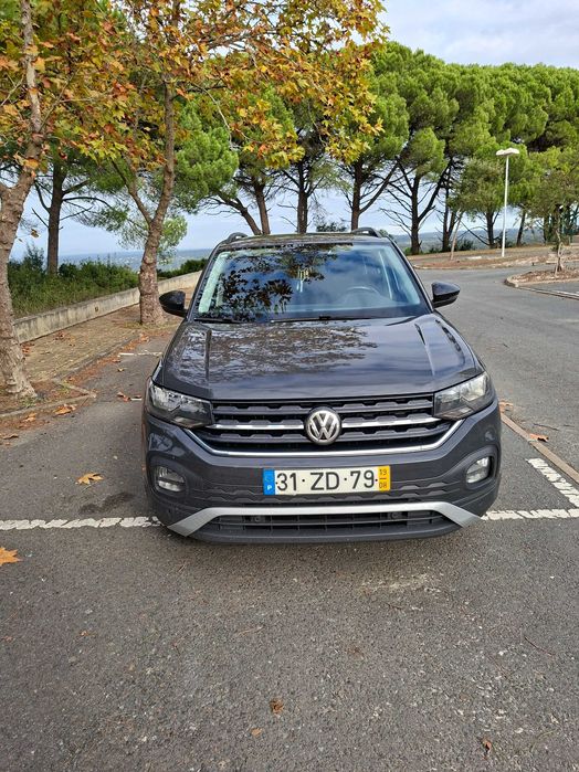 VW T cross Cizento