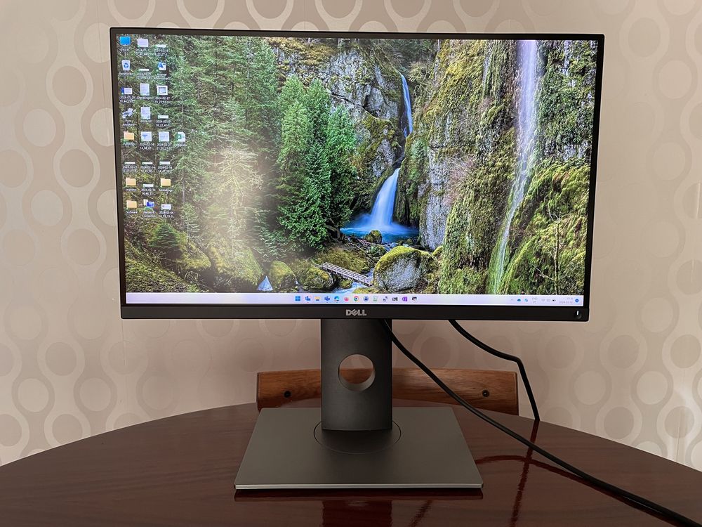 Monitor Dell UltraSharp 25 PremierColor Monitor UP2516D