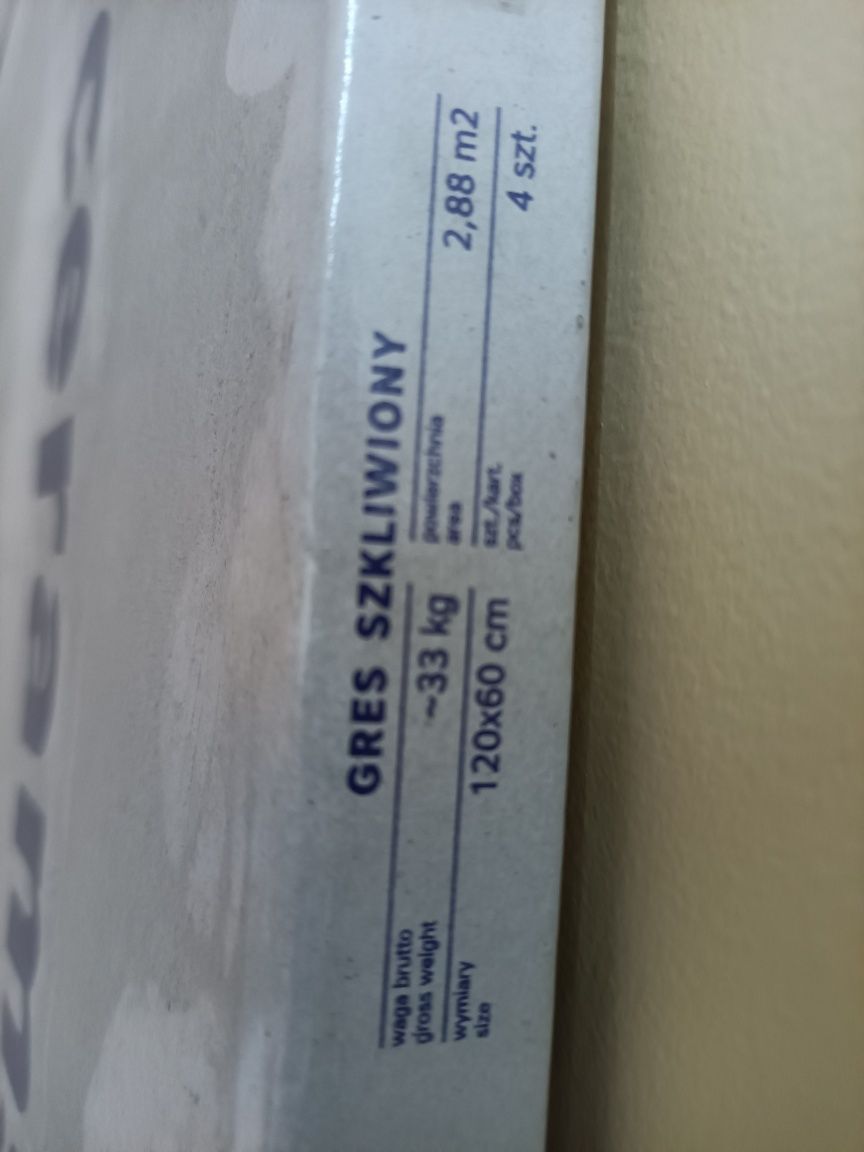 Gres szkliwiony Fontago Cream 60 x 120 Ceramstic 
Gres szkliwiony Font