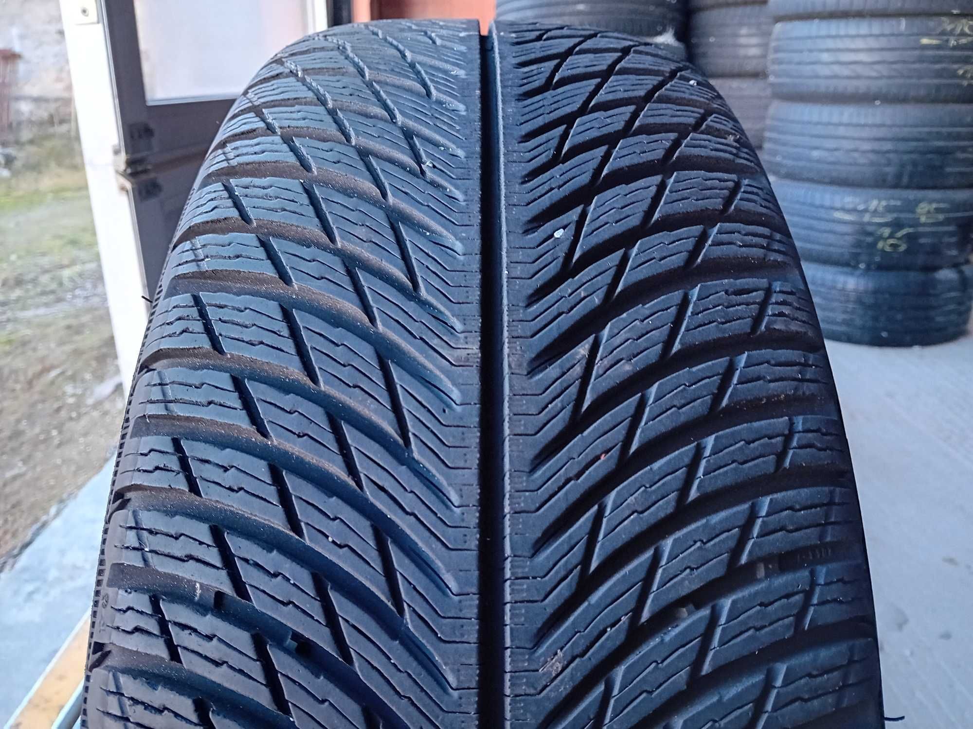 235/60/18 Michelin Pilot Alpin 5 SUV 7,5mm 18 rok F-VAT