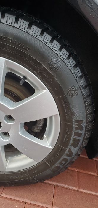 Шкода а 5 2011 рік