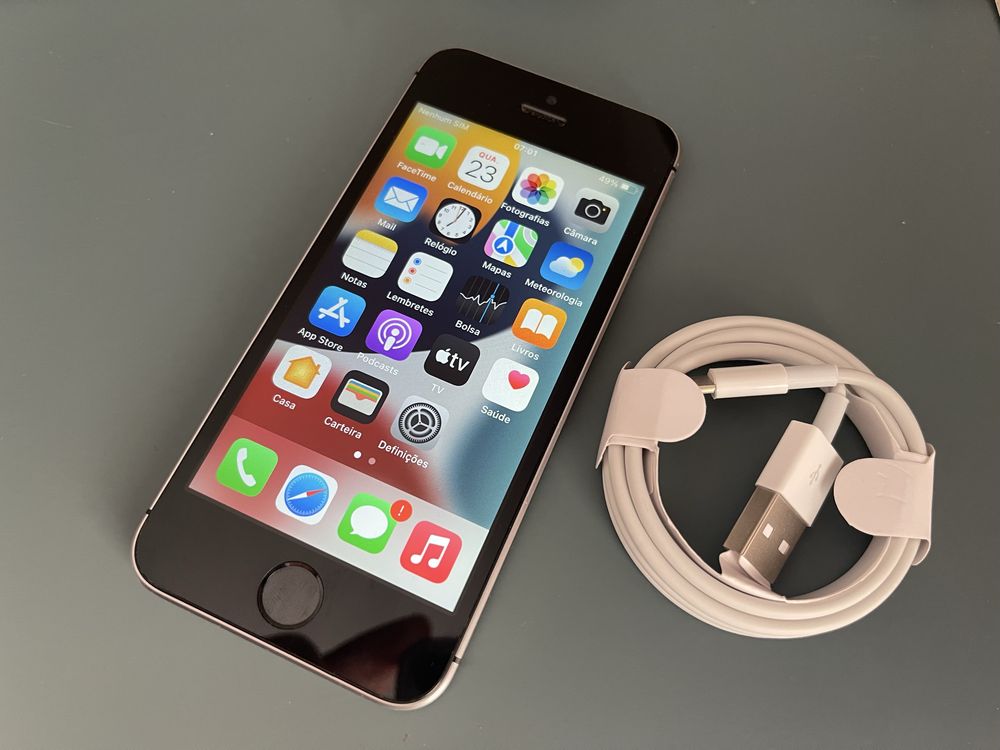 Iphone SE 64gb livre desbloqueado