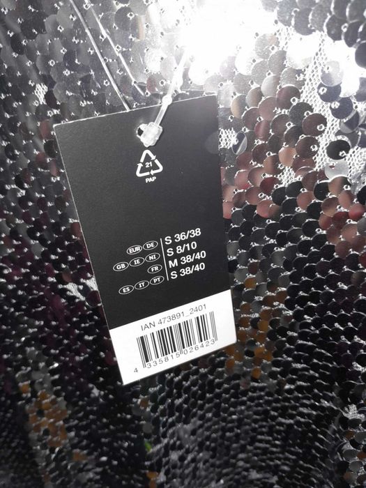 Vestido de gala em lantejoulas