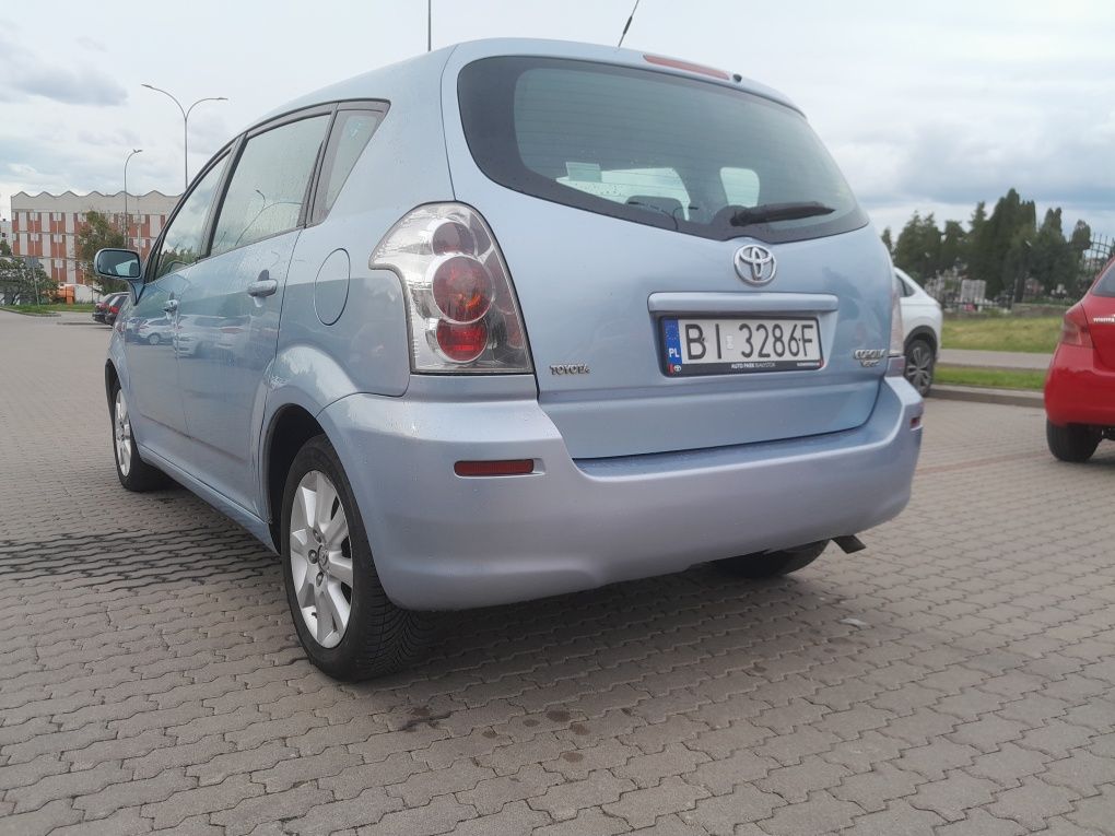 Corolla verso 1.6 benzyna 2006