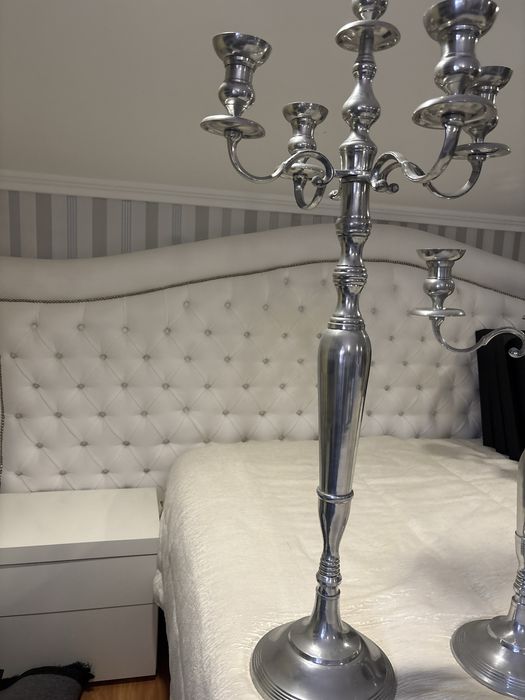 Par de castiçais em inox