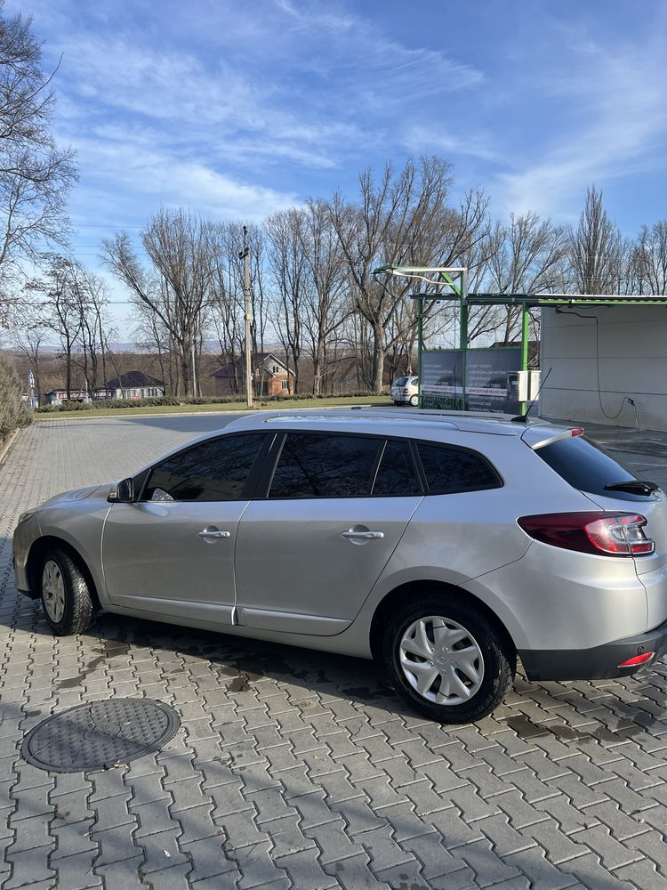 Renault Megane 3 1.5 dci без підкрасів