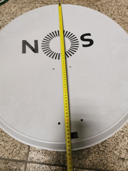 Prato de parabólica + peças para montagem