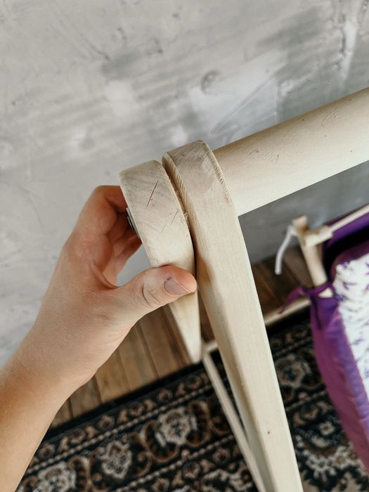 Гойдалка зі стійкою