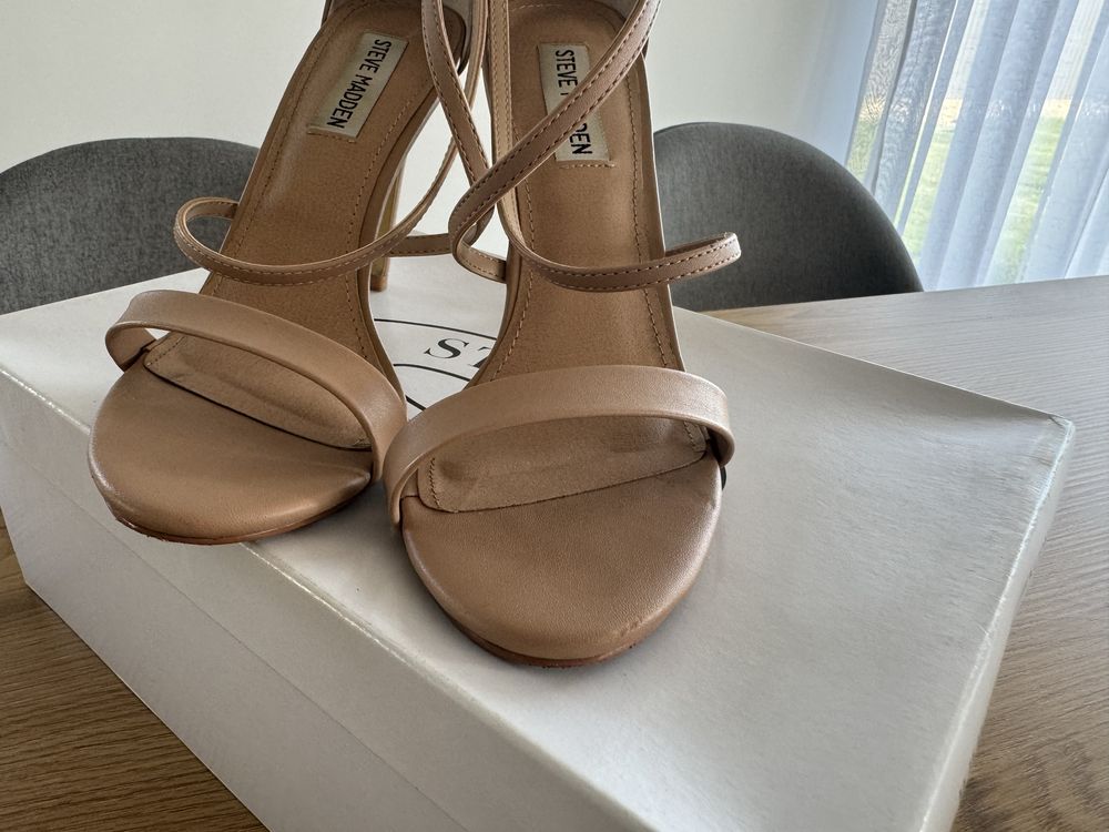 Босоніжки Steve Madden