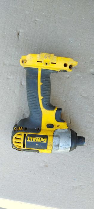 Тушки імпакт DeWalt DC756 825 iehe,jrhen