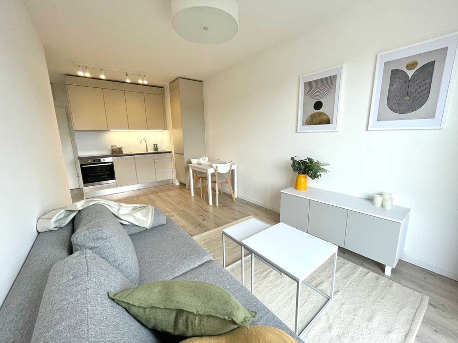 2 Pokoje | Jeżyce | Duży balkon | Bez prowizji | Od Zaraz