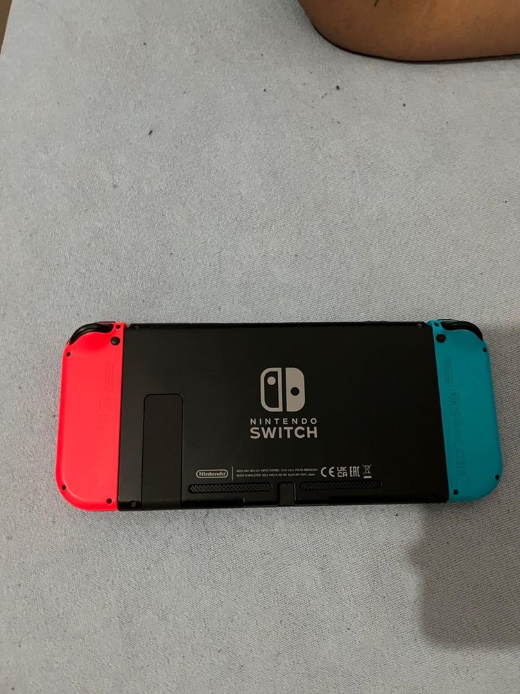 Nitendo switch.