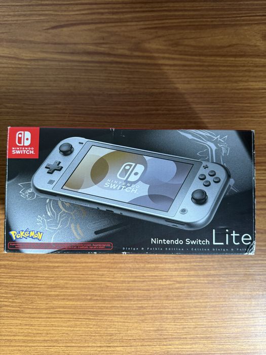 Nintendo Switch Lite + Jogos e Acessórios (como nova)