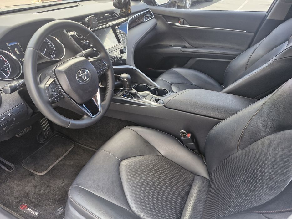 Легкові автомобілі