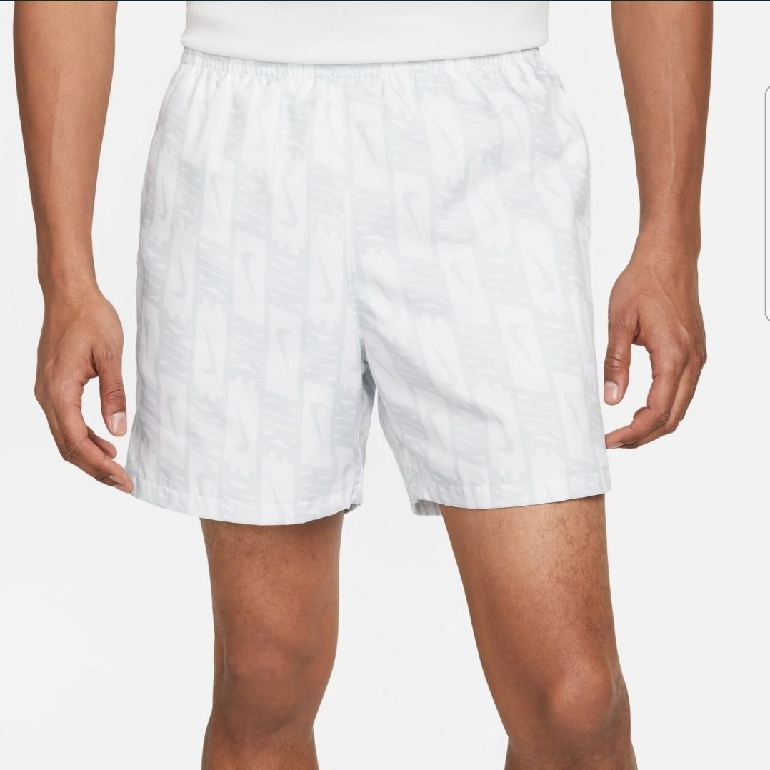 Шорти Nike Repeat Woven Flow Short (Оригінал