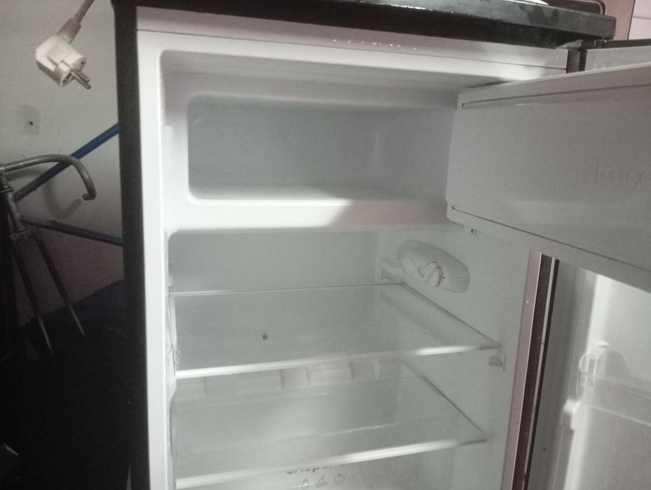 Frigorífico com pouco uso