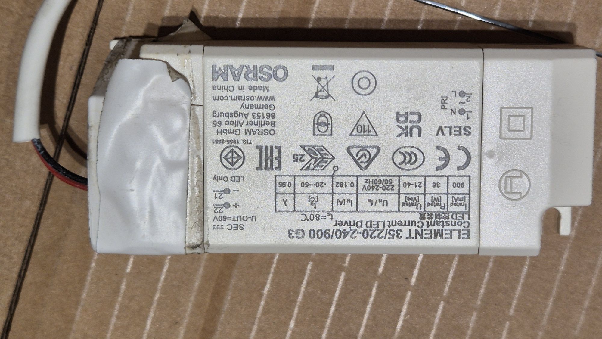 Lampa sufitowa wpuszczana led