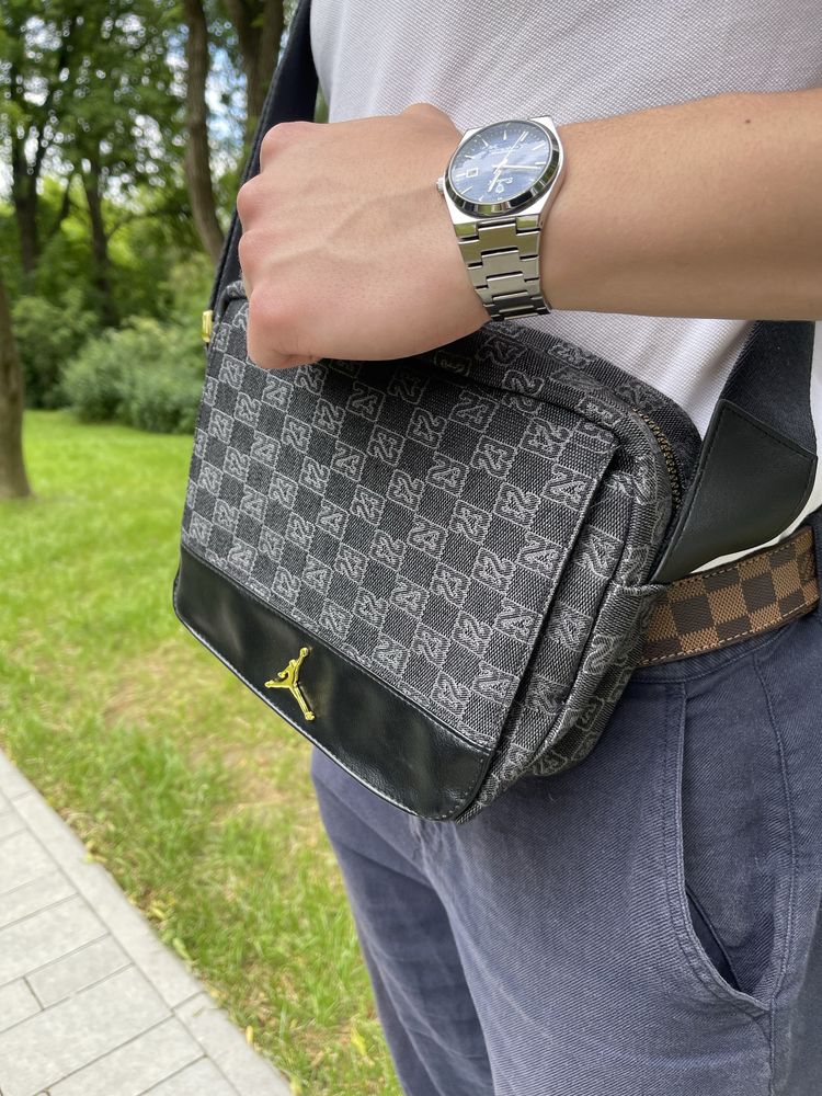 Сумка Air Jordan Monogram Crossbody | Nike, найк, джордан месенджер